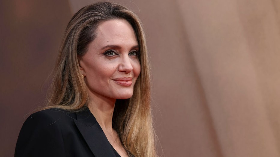 Angelina Jolie csak úgy ragyogott