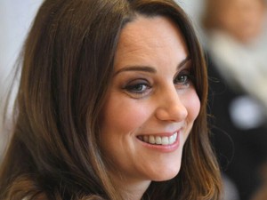 Ezt a ruhadarabot egyenesen kitiltották Katalin hercegné gardróbjából: soha többé nem veheti fel Vilmos herceg felesége