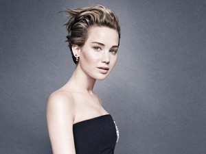 Jennifer Lawrence teljesen smink nélkül