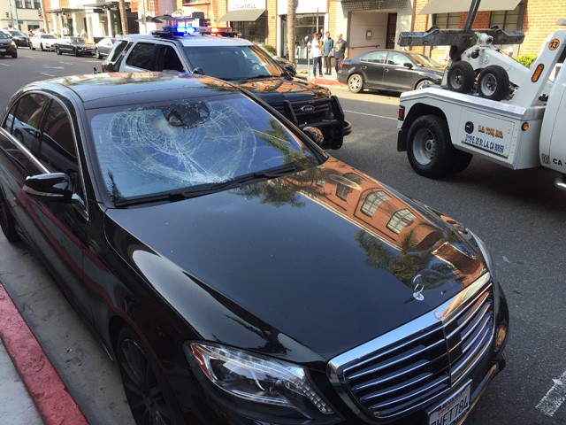 Jaime King-et és kisfiát megtámadták