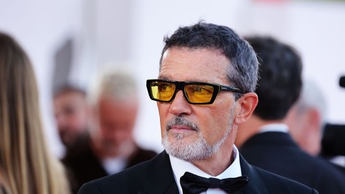 Ez a csodaszép nő rabolta el Antonio Banderas szívét, a nála 21 évvel fiatalabb Nicole csak úgy ragyogott a vörös szőnyegen