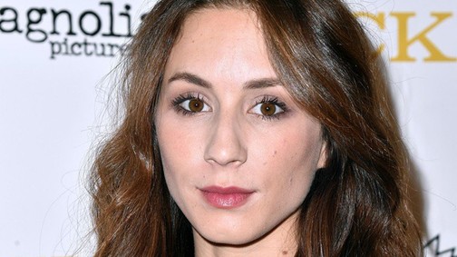 A Pretty Little Liars sztárjának frizurája mostantól egy rózsaszín bob!