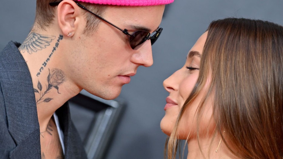 Kiderült, mikor született Justin Bieber és Hailey Bieber gyermeke