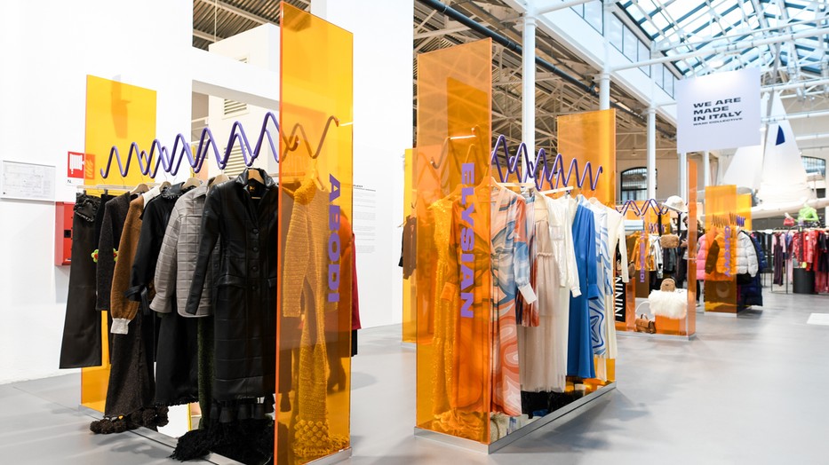 A magyar divattervezők a neves milánói divathéten bemutatták és ki is állították a kollekcióikat