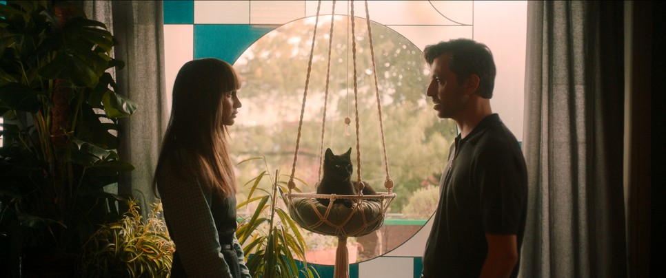 Törőcsik Franciska és Polgár Csaba a Cicaverzum egyik jelenetében