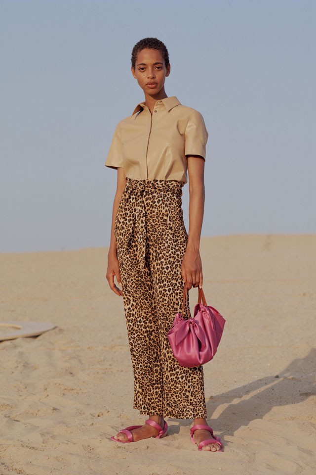 Hatalmas sikert aratott a Nanushka a New York-i divathéten