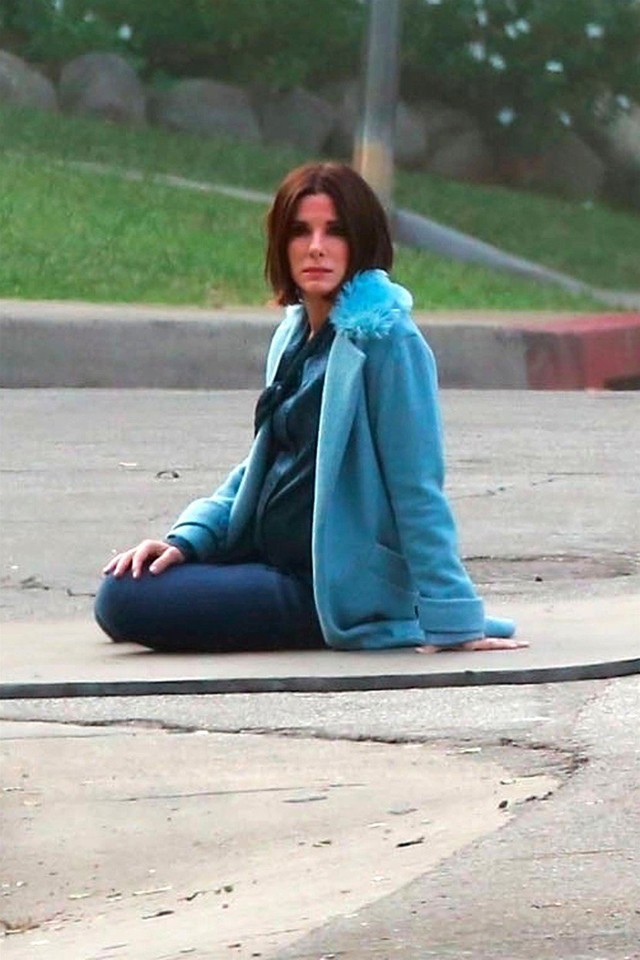 Sandra Bullock haja a válláig sem ér! Brutálisan rövid!