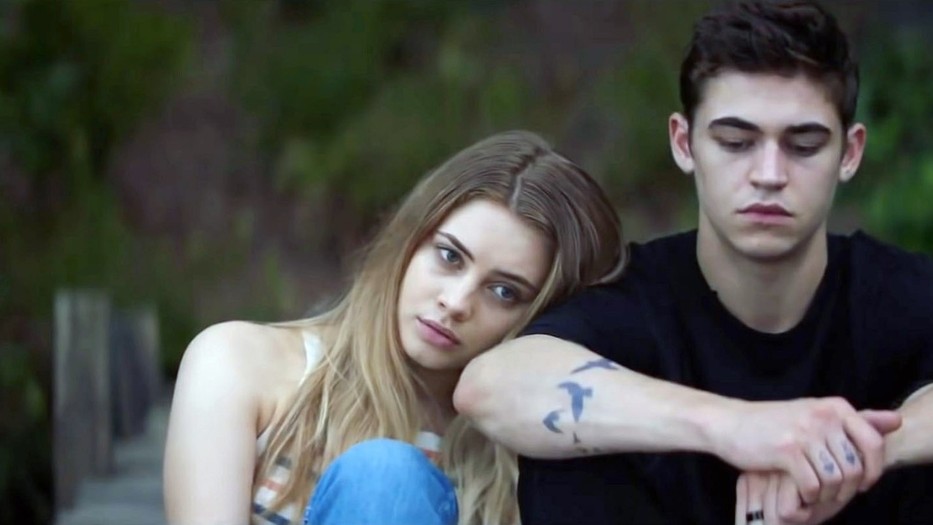 Josephine Langford és Hero Fiennes Tiffin Chance Perdomo kollégái voltak a Miután filmekben