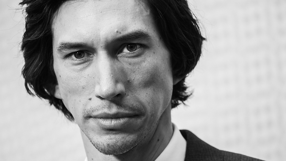 Kíváncsian várjuk Adam Driver alakítását a Ferrari című filmben | Gareth Cattermole