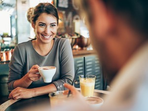 4 kérdés, amit ne tegyél fel az első randin, ha szeretnél másodikat