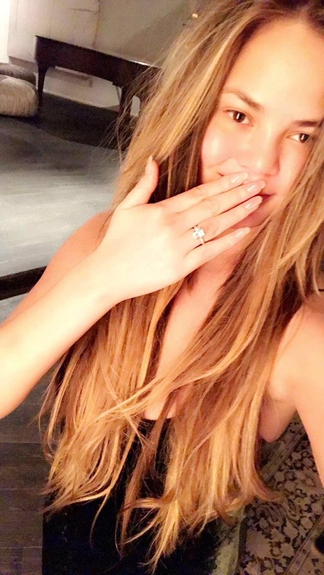 Selena Gomez, Kylie Jenner és még 8 sztár smink nélkül