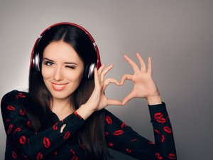 Tényleg olyan ártalmas a túl hangos zenehallgatás?