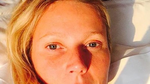Smink nélkül: Gwyneth Paltrow az ágyban szelfizett