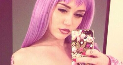 Miley Cyrus cicivillantós rappernek öltözött, mindenki más Miley Cyrusnak