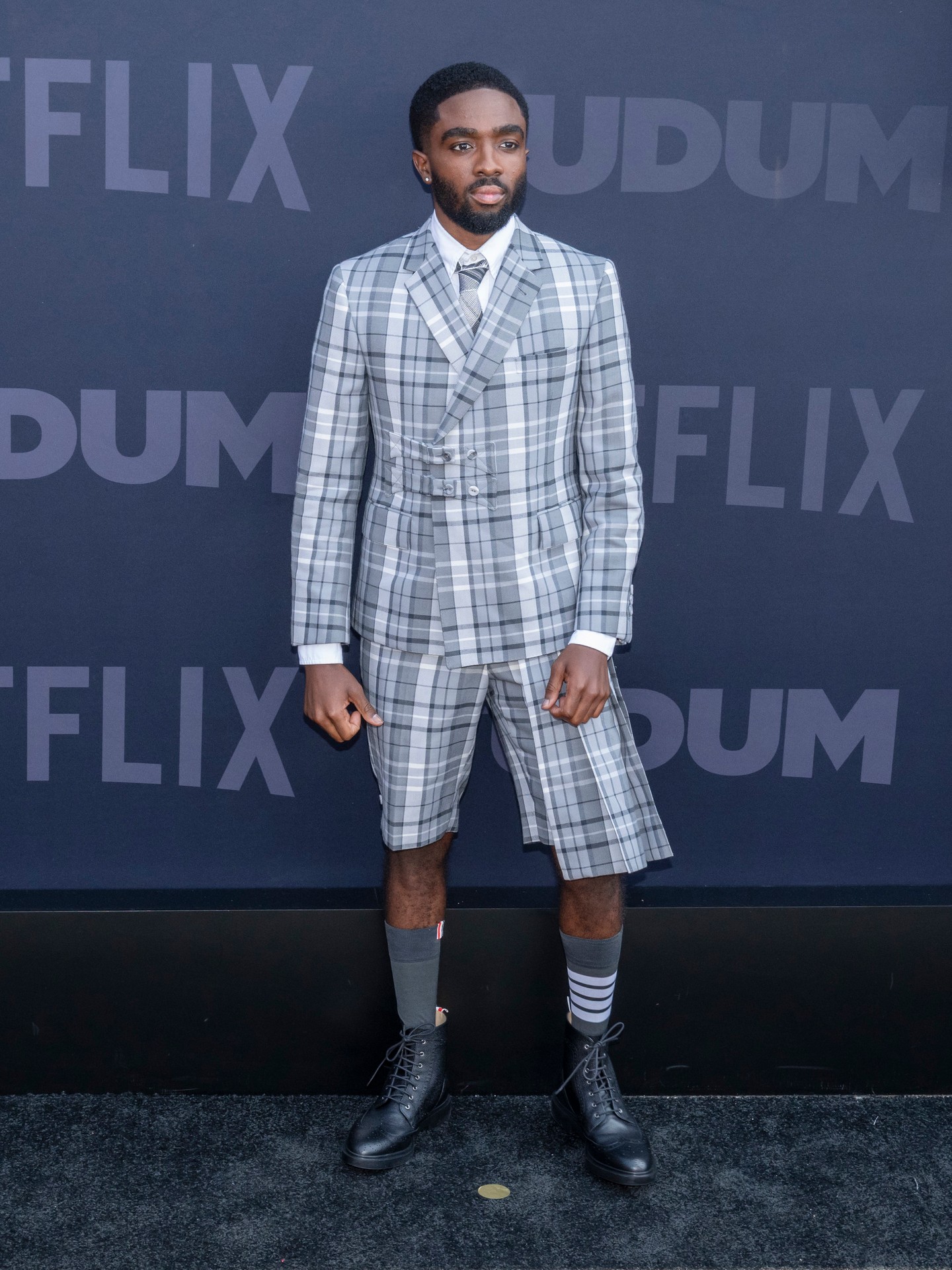 Caleb McLaughlin - 2001. október 13. A Lucas-t alakító színész a sorozatban szintén kiskamaszt játszik, de a valóságban már 23 éves is elmúlt. 