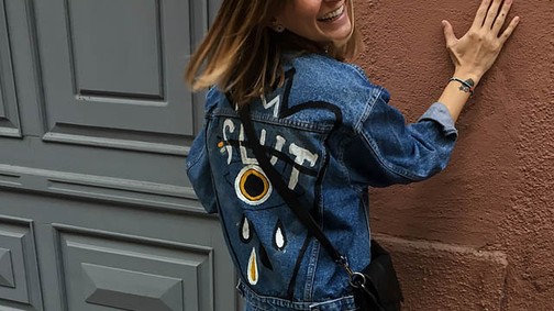 Ma tiszta farmerban Marianna