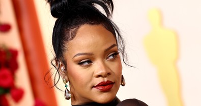Nincs felszabadítóbb Rihanna vörös szőnyeges megjelenésénél a 2023-as Oscar-gálán