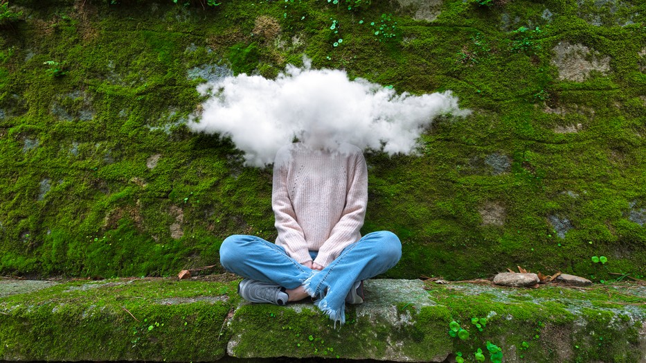 GLAMOUR x Hintalovon Alapítvány: Mit tehetsz, ha online zaklatnak?