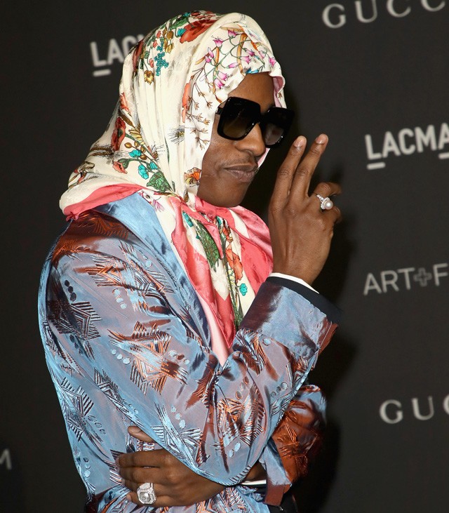 Asap Rocky Gucci fejkendőben