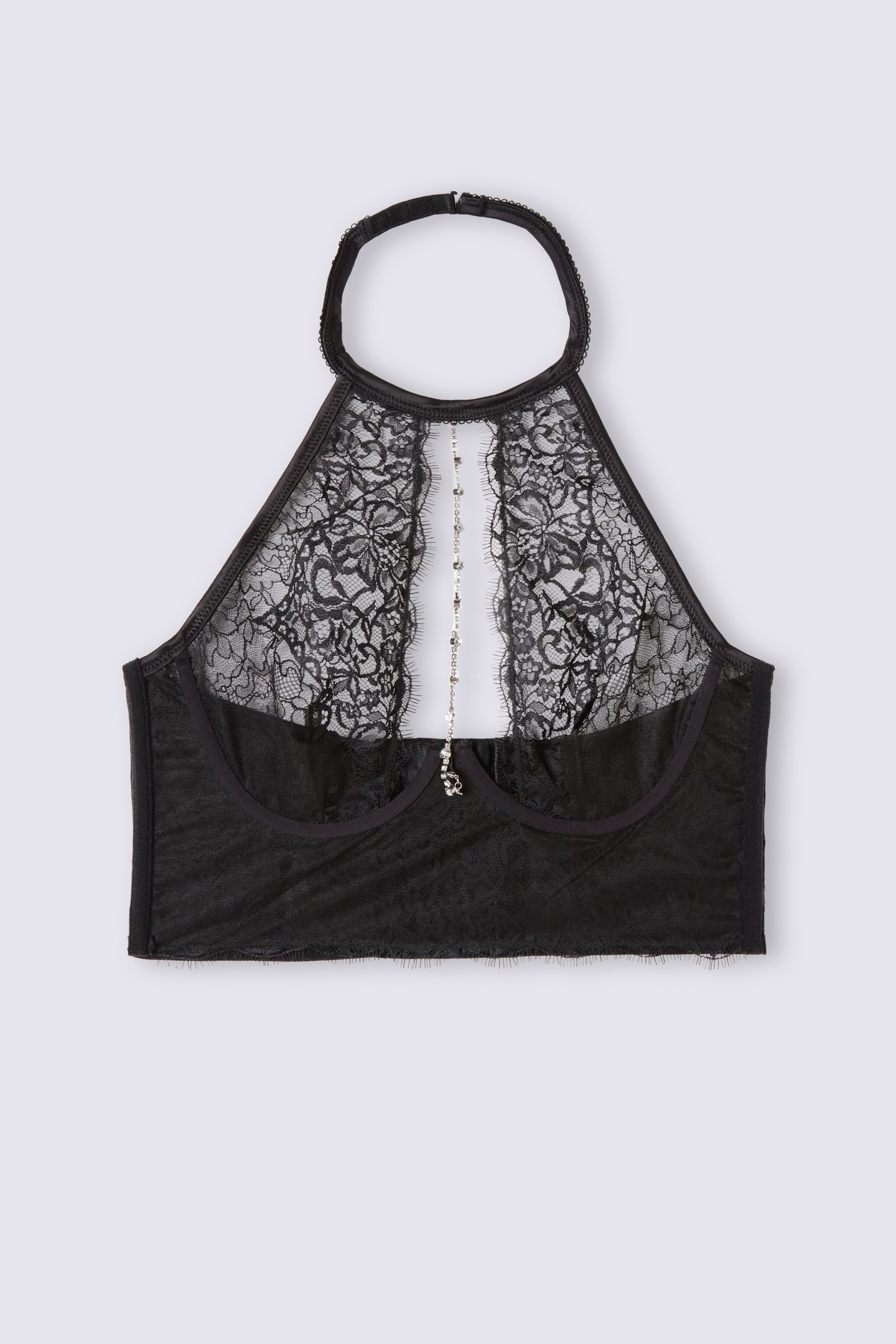 Jlo This is Me...Now Intimissiminek tervezett kollekciójának egyik modellje