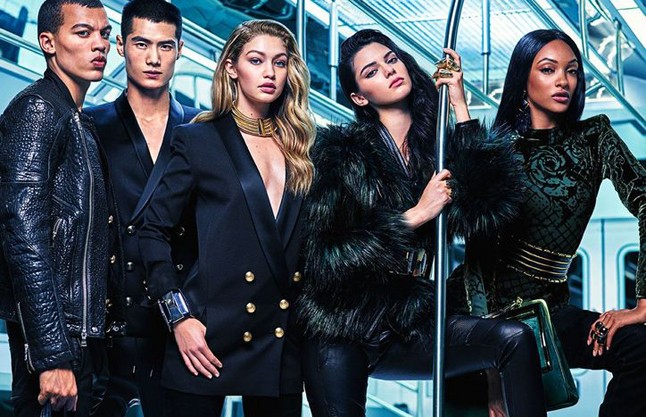 Az összes fotó a Balmain x H&M kampányból