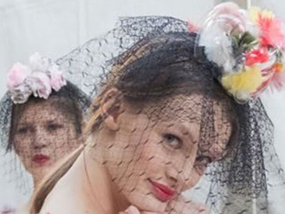 ´Úgy néz ki, mint egy öregember fenekén a szőr´ - szuperközeliben a divatvilág csúcsa