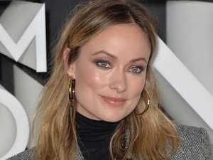 Tökéletes Olivia Wilde kabátja, pontosan ilyet akarunk télre