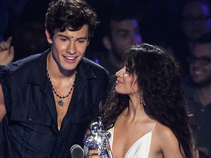 Camila Cabello nem engedi Shawn Mendes-nek, hogy a kapcsolatukról beszéljen