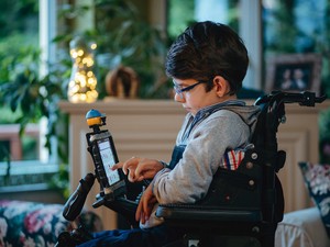 Magyar nyelvű app vált elérhetővé a beszédzavarral küzdő gyerekek és felnőttek számára