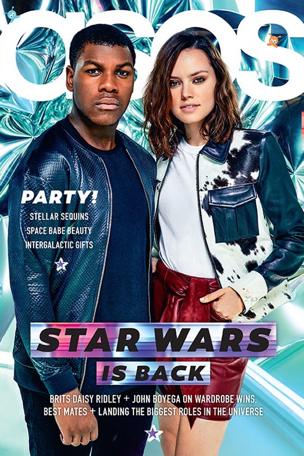 John Boyega és Daisy Ridley