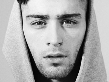 Zayn Malik neonlila hajjal ünnepli, hogy ismét mellette a szerelme