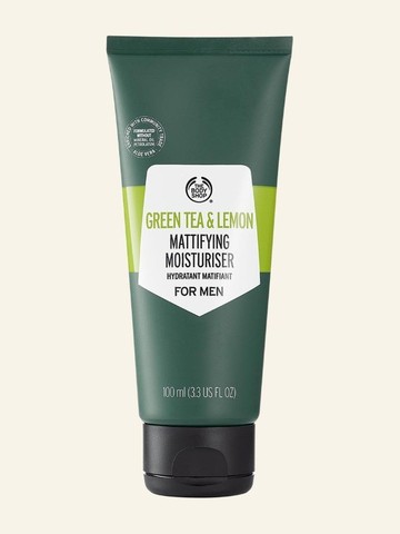 Hidratálásra mindenkinek szüksége van. A zöld tea, citrom és Közösségi Kereskedelemből származó aloe vera kivonattal gazdagított áttetsző, vegán krém könnyed hidratálást és matt arcbőrt biztosít egész nap. - Zöld tea és citrom mattító hidratáló arckrém THE BODY SHOP 5690 Ft/100 ml