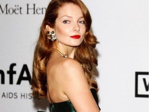 Óriási! Mihalik Enikő Budapesten megint a világmárkával dolgozik!