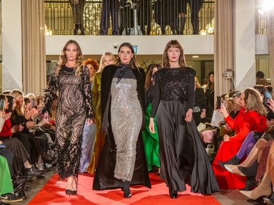 „Ki szeretném űzni a fejekből, hogy a vallásos nő csak zsákruhát hord”