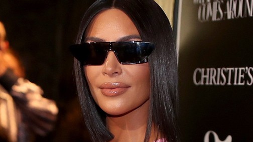 Kim Kardashian legújabb fotója egy pornómagazinban is elférne