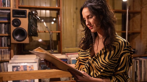 Így dobd fel a farmert a leghűvösebb hónapokban!