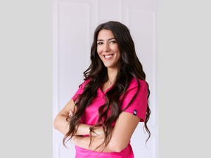 „Egészségügyisnek lenni menő!” - Ismerd meg Kozák Orsolya egyetemi ápolót!