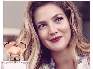 Drew Barrymore parfümöket dobott a piacra