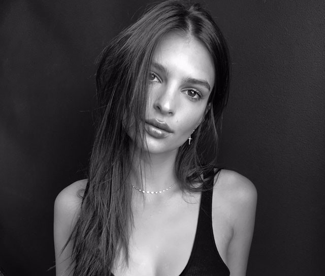 emily ratajkowski, sztármodell, kebelcsoda, insatgram, feneke, popsi