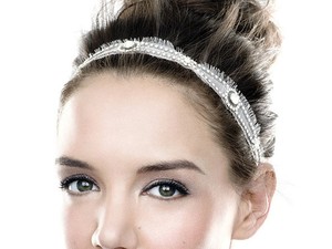 Katie Holmes tündéri az új Bobbi Brown kampányban