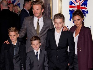 Beckhamék stílusos bevonulása