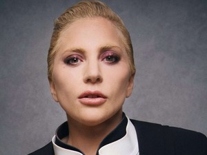 Lady Gaga nagyon előnytelen fotója