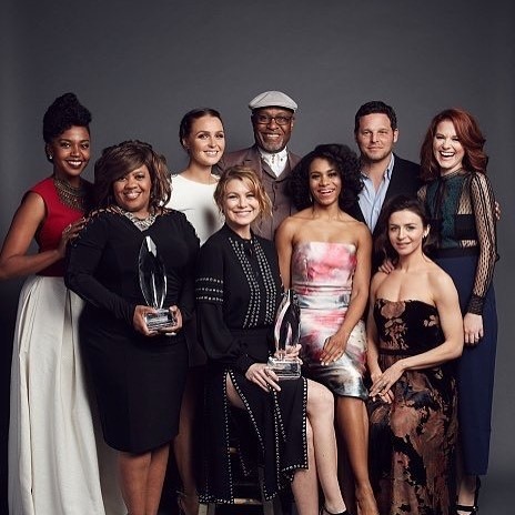 10 legzseniálisabb ajándék, amit egy Grace klinika rajongónak vehetsz