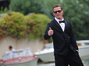 Brad Pitt nemsemleges bőrápolási márkáját nem láttuk jönni, de egészen zseniális lett