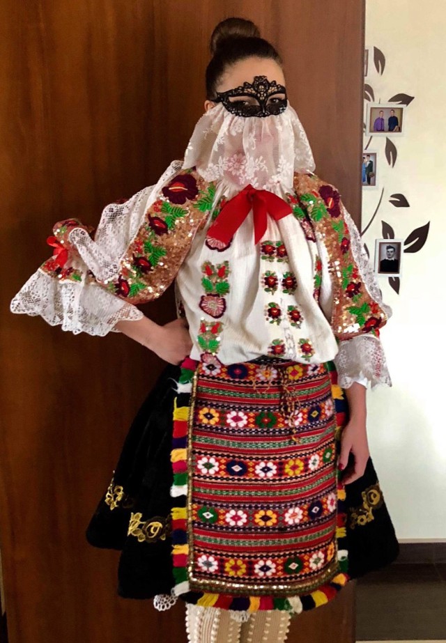 Milyen is valóján a mohácsi busójárás? Dombai Laura megmutatja közelről