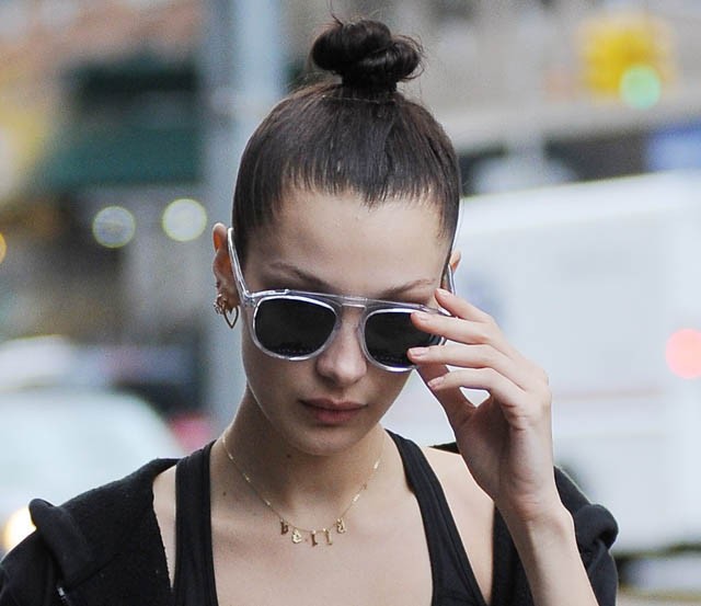 bella hadid, hajfestés, topmodell, szőke, szőkítés, szőke paróka