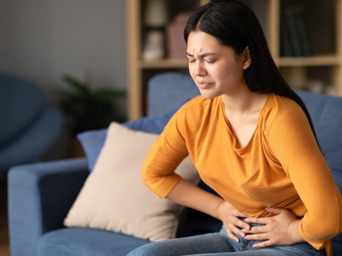 5 dolog, ami az ételeken kívül puffadást okozhat, és sosem gondolnál rá