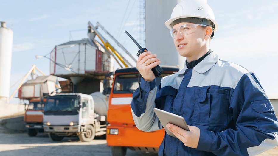 Akár faiskolában dolgozol, akár parkfenntartással vagy városi kertgondozással foglalkozol, a munkaruha a mindennapok része.