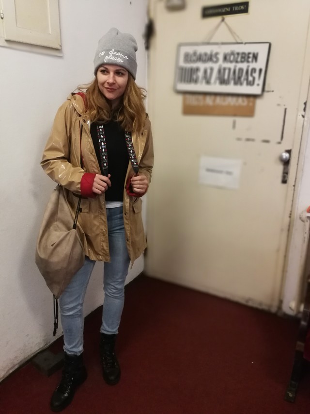 Enikő mai napja a színházról szól!