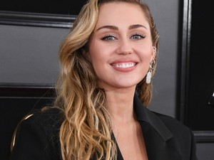 Miley Cyrus-nak van egy biztos tippje a szakítás feldolgozására